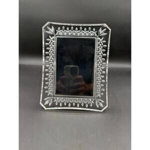 Waterford Crystal Lismore 4x6 Photo Frame – 9"x 7" Overall Size